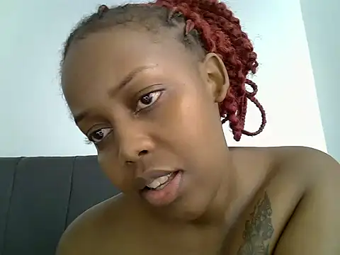 Snapshot of Bianca0011 chatting on June 17, 2026, 5:21 am Bianca0011 online show from June 17, 2026, 5:21 am