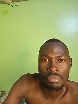 Snapshot of bdick2ke chatting on June 16, 2026, 3:58 pm bdick2ke online show from June 16, 2026, 3:58 pm