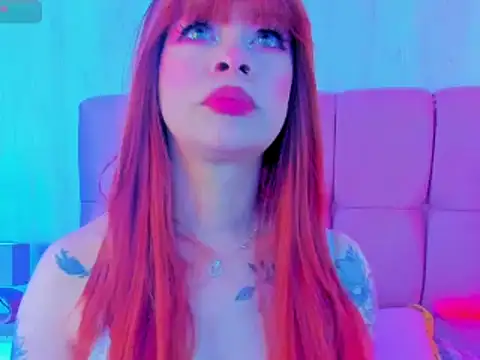 Snapshot of Sweet_wolff_ chatting on May 18, 2026, 12:33 pm Sweet wolff online show from May 18, 2026, 12:33 pm
