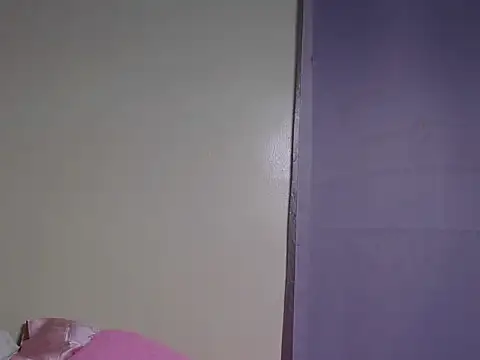 Snapshot of tessy_kitty chatting on June 18, 2026, 9:14 am tessy kitty online show from June 18, 2026, 9:14 am