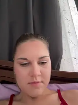 Snapshot of la_lisa_ chatting on July 1, 2026, 7:43 am la lisa online show from July 1, 2026, 7:43 am
