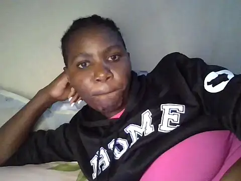 fatpusy002 online show from May 17, 2026, 4:36 pm