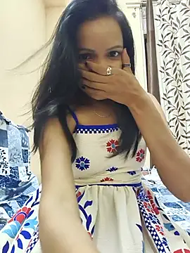 Snapshot of Shanaya_001 chatting on July 2, 2026, 5:35 am Shanaya 001 online show from July 2, 2026, 5:35 am