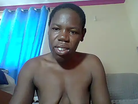 Blacksexyqueen24 online show from June 17, 2026, 6:16 am