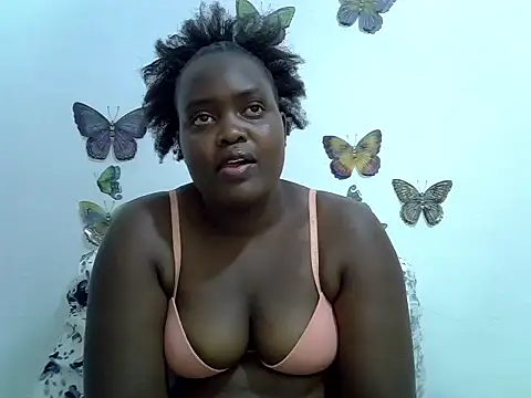 Snapshot of sweetblanka chatting on June 1, 2026, 6:42 pm sweetblanka online show from June 1, 2026, 6:42 pm