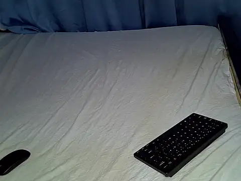 Sexy-nam online show from June 1, 2026, 1:57 pm
