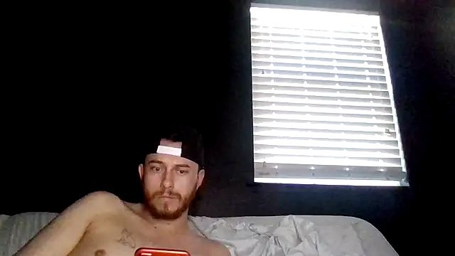 Tallhungcloudyyy online show from June 14, 2026, 6:32 pm
