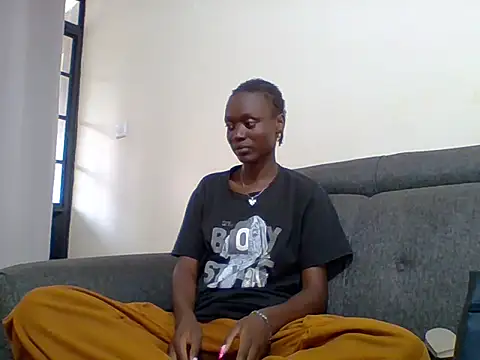 Snapshot of SLIM-EBONY2006 chatting on June 4, 2026, 12:44 pm SLIM-EBONY2006 online show from June 4, 2026, 12:44 pm