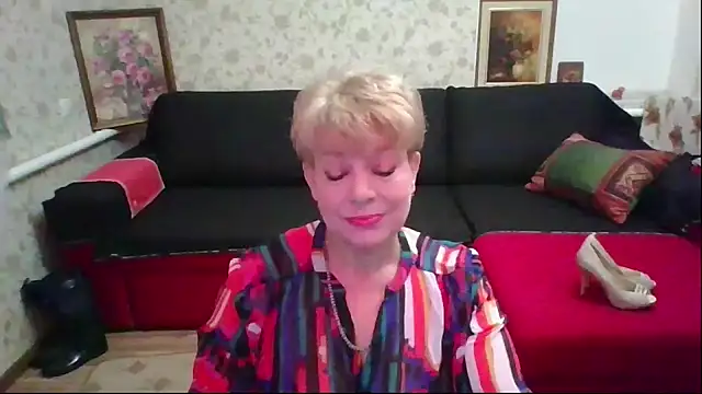 Snapshot of SamantaxFocs chatting on July 13, 2026, 6:05 am SamantaxFocs online show from July 13, 2026, 6:05 am