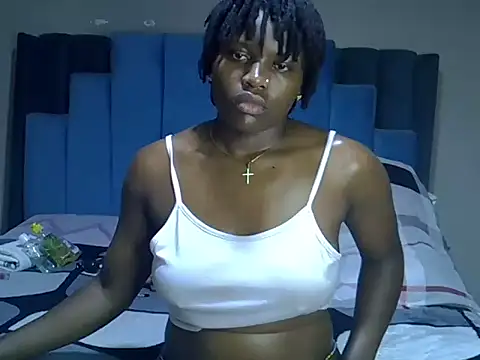 Snapshot of melanin_moon chatting on June 18, 2026, 11:14 am melanin moon online show from June 18, 2026, 11:14 am