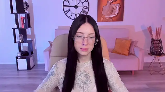 Snapshot of AlexisBliss chatting on July 7, 2026, 4:26 am AlexisBliss online show from July 7, 2026, 4:26 am