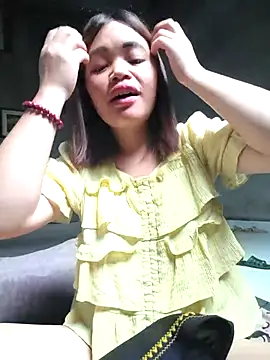 Snapshot of Emma-sin chatting on July 1, 2026, 7:32 am Emma-sin online show from July 1, 2026, 7:32 am