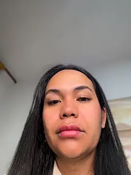 Snapshot of NoahJade chatting on July 14, 2026, 10:09 am NoahJade online show from July 14, 2026, 10:09 am