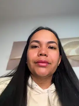 Snapshot of NoahJade chatting on July 14, 2026, 10:21 am NoahJade online show from July 14, 2026, 10:21 am