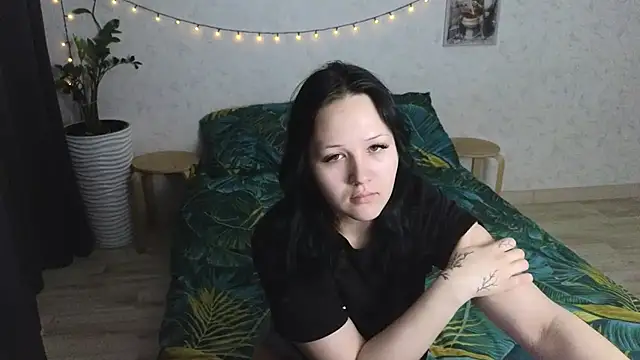 Snapshot of Tori_cute chatting on June 21, 2026, 2:36 am Tori cute online show from June 21, 2026, 2:36 am