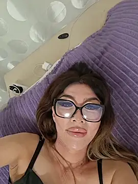 Snapshot of JessicaNichols_ chatting on July 3, 2026, 3:51 pm JessicaNichols online show from July 3, 2026, 3:51 pm
