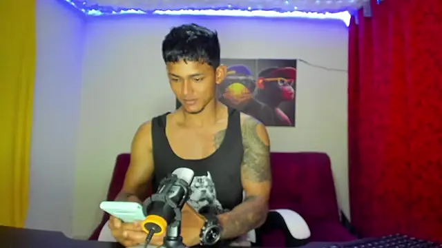 Snapshot of blakmishael chatting on May 19, 2026, 8:26 pm blakmishael online show from May 19, 2026, 8:26 pm