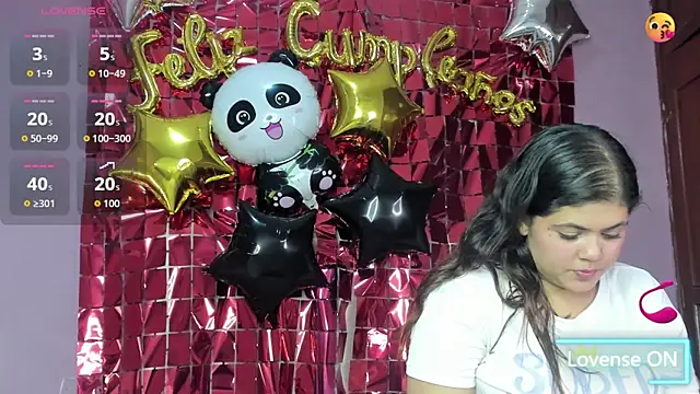 Snapshot of ORIANNA_21 chatting on June 9, 2026, 9:15 pm ORIANNA 21 online show from June 9, 2026, 9:15 pm