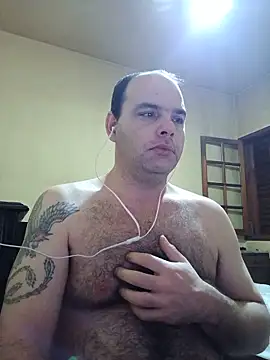 Safado700 online show from May 27, 2026, 2:41 am