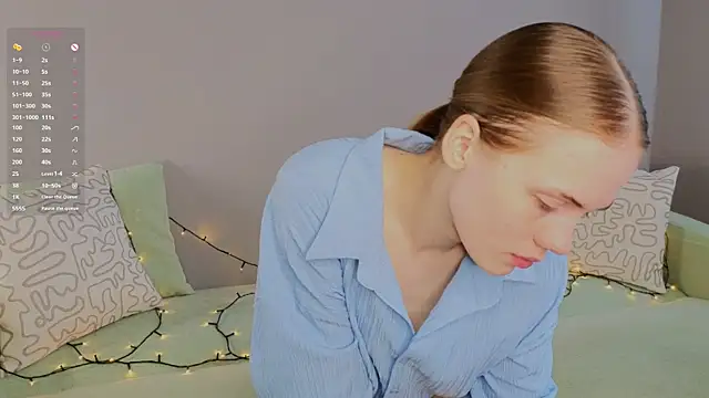 DivaCrystal  online show from July 15, 2026, 8:19 am