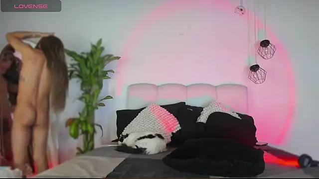 Snapshot of charlotteinpool chatting on July 4, 2026, 7:58 am charlotteinpool online show from July 4, 2026, 7:58 am
