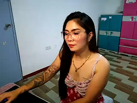Sexynica online show from June 20, 2026, 2:42 pm