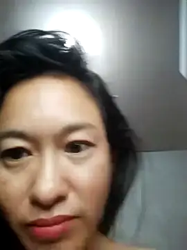 Snapshot of starlani9 chatting on May 21, 2026, 10:11 am starlani9 online show from May 21, 2026, 10:11 am
