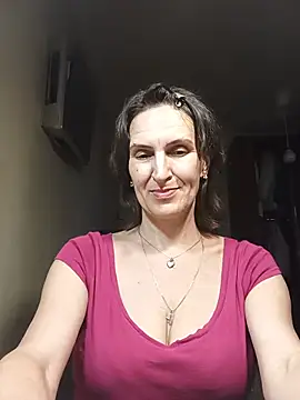 Snapshot of Alene_Lorrie chatting on June 29, 2026, 5:35 pm Alene Lorrie online show from June 29, 2026, 5:35 pm