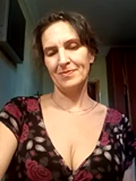 Snapshot of Alene_Lorrie chatting on July 7, 2026, 3:20 am Alene Lorrie online show from July 7, 2026, 3:20 am