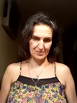 Snapshot of Alene_Lorrie chatting on July 9, 2026, 6:12 pm Alene Lorrie online show from July 9, 2026, 6:12 pm
