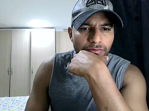 Snapshot of Bruno_vip chatting on May 22, 2026, 1:24 am Bruno vip online show from May 22, 2026, 1:24 am