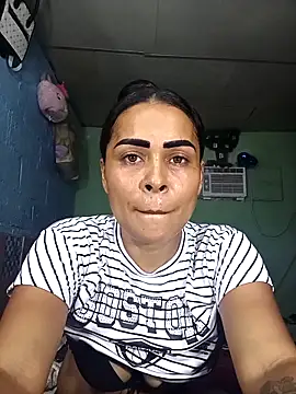 Snapshot of TuGatica_sexy chatting on June 21, 2026, 11:07 pm TuGatica sexy online show from June 21, 2026, 11:07 pm