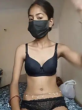 Yogita51 online show from June 12, 2026, 4:55 am