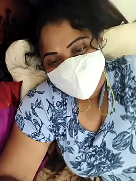 Snapshot of Shaik_honey chatting on July 18, 2026, 5:22 am Shaik honey online show from July 18, 2026, 5:22 am