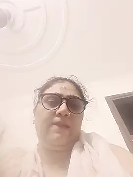 Snapshot of yourchahat27 chatting on June 10, 2026, 8:30 pm yourchahat27 online show from June 10, 2026, 8:30 pm