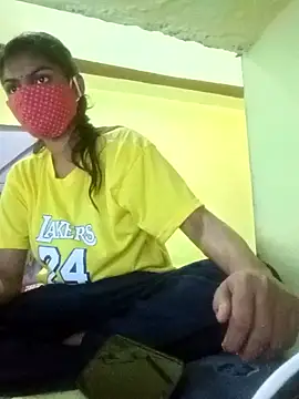 naughty-nishaa online show from June 14, 2026, 6:37 am
