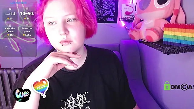 DolliRosees online show from May 26, 2026, 4:08 am