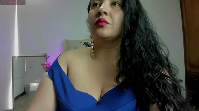 Snapshot of JadeBellee chatting on June 29, 2026, 5:35 pm JadeBellee online show from June 29, 2026, 5:35 pm