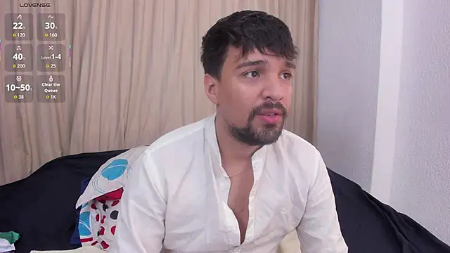 Snapshot of max_ed chatting on June 15, 2026, 11:45 am max ed online show from June 15, 2026, 11:45 am
