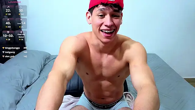 Snapshot of Luke_Muscle chatting on June 29, 2026, 2:51 am Luke Muscle online show from June 29, 2026, 2:51 am