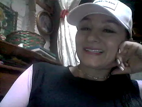 Anlly garcia002 online show from May 22, 2026, 9:42 pm