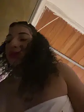 Snapshot of Miily_0 chatting on May 28, 2026, 1:14 am Miily 0 online show from May 28, 2026, 1:14 am