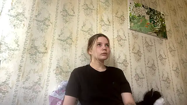 Snapshot of SusanaLeichty chatting on July 10, 2026, 2:19 pm SusanaLeichty online show from July 10, 2026, 2:19 pm
