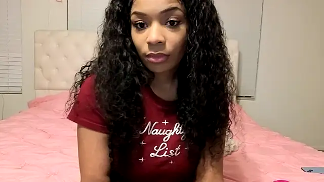 CocoRican online show from December 22, 2025, 9:39 am