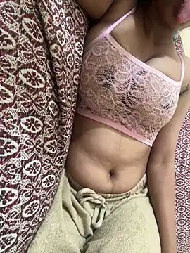 Snapshot of bold_priya chatting on June 26, 2026, 7:18 pm bold priya online show from June 26, 2026, 7:18 pm