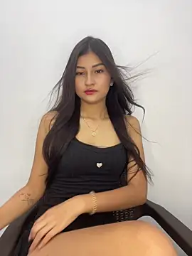 Aylin-fire online show from June 11, 2026, 6:28 pm