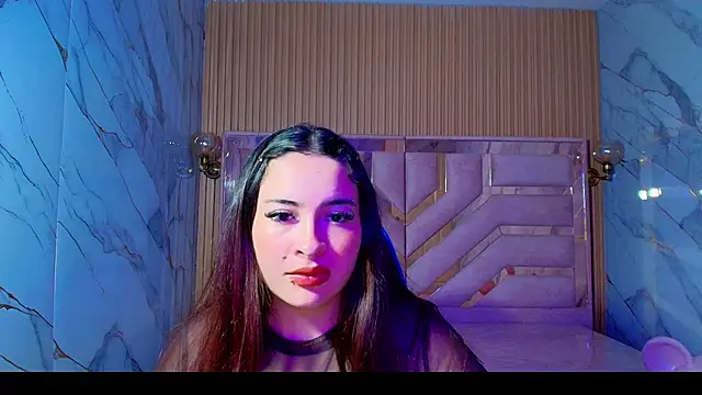 Kiara Moon r online show from July 4, 2026, 3:13 am