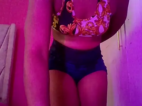 Snapshot of thaisleen chatting on June 26, 2026, 5:01 am thaisleen online show from June 26, 2026, 5:01 am