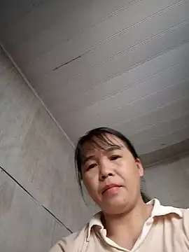 Snapshot of Miee028 chatting on July 10, 2026, 2:27 am Miee028 online show from July 10, 2026, 2:27 am