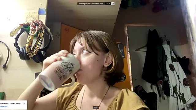 PlumedRolling online show from May 25, 2026, 5:52 pm